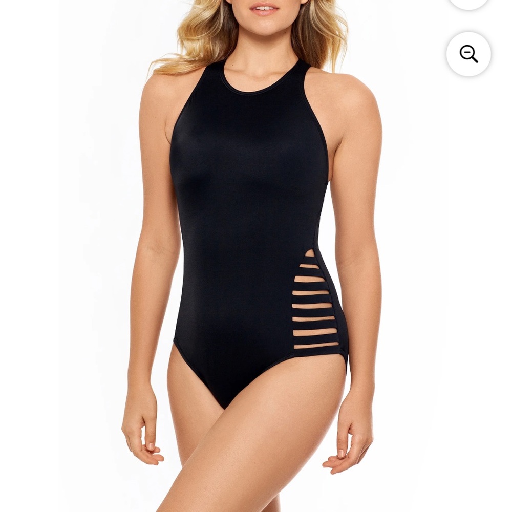 TIME AND TRU Black Women's Cutout One Piece Swimsuit Plus Size 1X(16w-18w) EUC